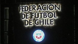 Chile presentó acciones legales ante la FIFA por caso de Byron Castillo