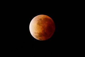 El eclipse total de Luna que se verá en todo Chile