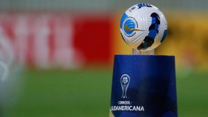 Sudamericana: Colo Colo vs Internacional y Universidad Católica vs Sao Paulo