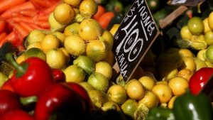 Revisa la actualización de los precios de los alimentos de temporada por región
