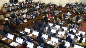 Cámara de Diputados vota proyecto de Bono Invierno y extensión del Postnatal