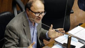 Senador de Urresti (PS): 