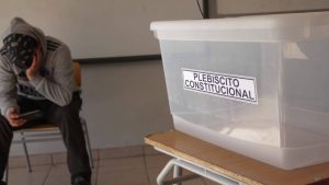 Voto en el extranjero: chilenos se dirigen a votar para el Plebiscito Constitucional