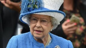 Reina Isabel II se encuentra con supervisión médica por delicado estado de salud
