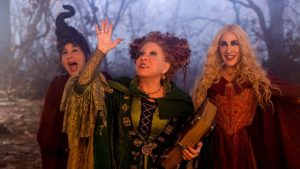 El regreso de las hermanas Sanderson: Abracadabra 2 ya está disponible en Disney+