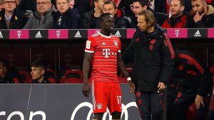 Sadio Mané salió lesionado con el Bayern y se pierde el Mundial