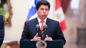 Tensión en Perú: Presidente Castillo disuelve el Congreso y anuncia 