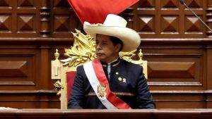 Disolución del Congreso en Perú: Políticos reaccionan a medida de Castillo