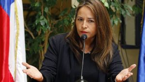 Joanna Pérez sostiene que premura en indultos de Boric obedece a 