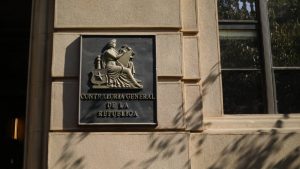 Contraloría pide informe a Ministerio de Justicia por indultos