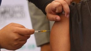 Vacunación contra el Covid-19: a quiénes les corresponde el viernes 13 de enero