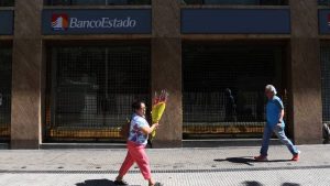 ¿Qué es y cuándo hay feriado bancario en Chile este 2022?