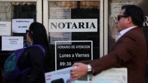 ¿Se acerca el fin de los notarios? En qué está el proyecto de ley que busca 