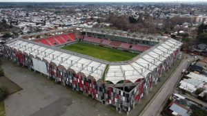 Indignación en Chillán: alcalde dispara contra Conmebol y Ñublense por no respetar localía en la Libertadores