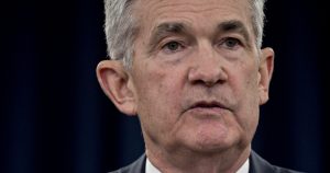 Powell promete una Fed flexible y aclara que no renunciará