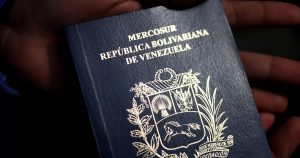 Éxodo venezolano hacia Chile se dispara pese a una nueva normativa