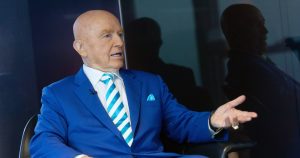 Aquí es donde Mobius invertiría ahora... e India es la favorita