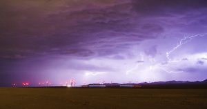 Las lluvias obligan a las principales mineras a detener sus faenas