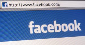 Facebook es acusado por discriminación en publicidad de viviendas