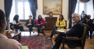 Presidenta de Comunes y reunión en La Moneda: esperamos diálogo, no un monólogo