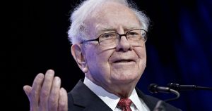 Buffett hace frente a cambios impulsados por la tecnología