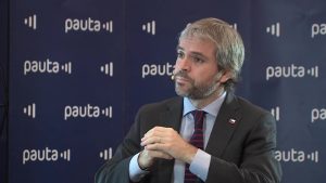 Ministro Blumel adelanta indicaciones a la reforma tributaria