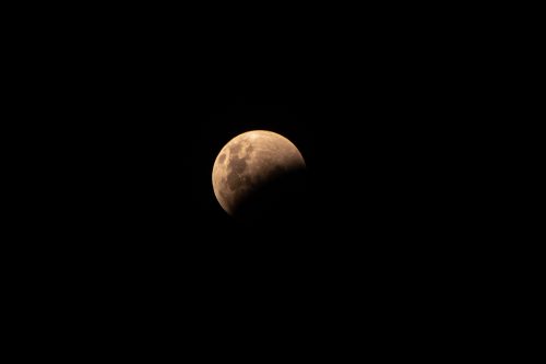 Superluna de Esturión en agosto: ¿Cuándo y cómo verla?