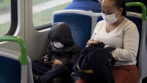Subsecretaria de Salud no descarta uso de mascarillas en transporte público: 