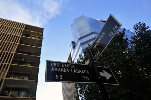 Estos son los lugares de Santiago que cambiarían de nombre por la conmemoración de los 50 años del Golpe