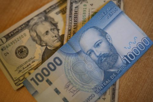 Dólar sobre los $900: las claves para entender el alza del tipo de cambio