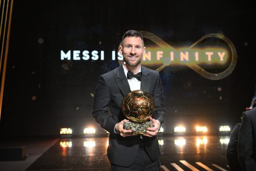 Lionel Messi se queda con el Balón de Oro 2023: el octavo de su carrera
