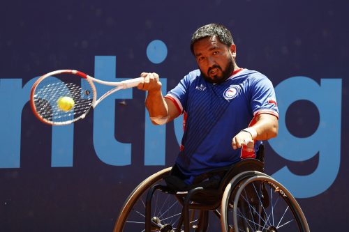 Francisco Cayulef, quién es el medallista de oro en Tenis en silla de ruedas