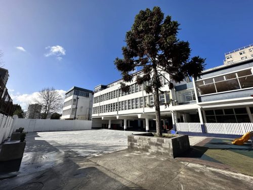 Corte de Apelaciones congela el alza de colegiatura en UF en colegio privado de Concepción