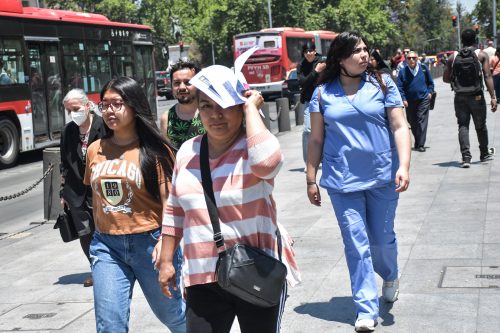 Temperaturas extremas de 37°C y posible ola de calor en zona central del país desde este jueves