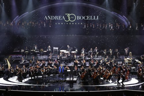 Andrea Bocelli rompe récord en la historia del Festival de Viña