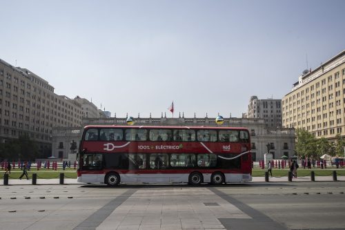 Retornan los buses de dos pisos: ¿Cuáles serán los recorridos por los que transitarán en las calles de Santiago?
