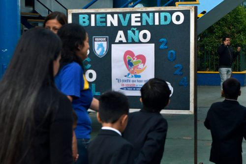 Cadem: un 37% considera que la educación chilena es de "mala calidad"