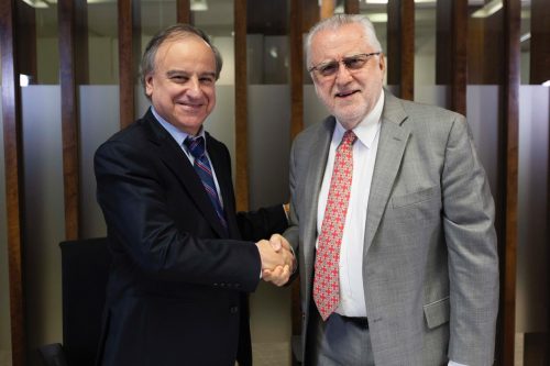 Codelco y SQM firman Acuerdo para impulsar producción de litio en Chile