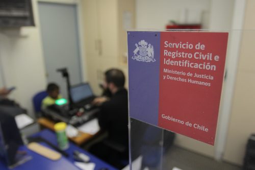 Registro Civil anuncia nuevo diseño de carnet de identidad y pasaporte en Chile
