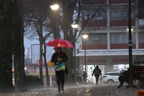 Regresa la lluvia en la Región Metropolitana: revisa el pronóstico del tiempo para Santiago durante la próxima semana