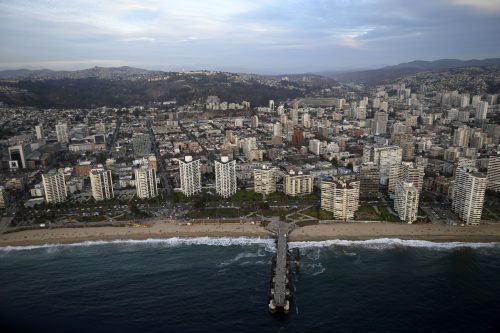 CChC trabajará junto al Ministerio de Vivienda y Hacienda para reducir dividendos en créditos hipotecarios