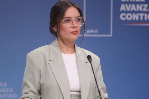 Camila Vallejo sobre los dichos de la oposición: "Han esgrimido y deslizado acusaciones graves contra el Presidente"