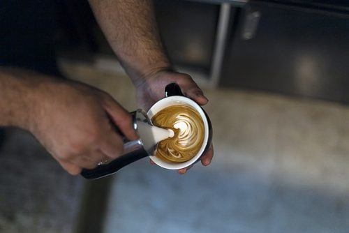 Día del café: descubre el origen de la celebración y las promociones que hay para este martes