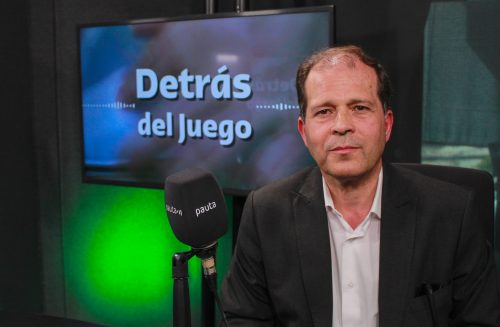 Alejandro Lorca: el relator que combina poesía, actualidad y opinión