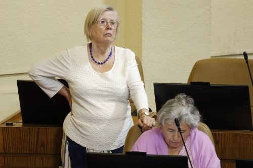 Diputada Mercedes Bulnes fallece a los 74 años tras su lucha contra el cáncer