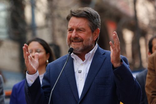 Claudio Orrego: ¿Quién es el candidato a gobernador por la Región Metropolitana?