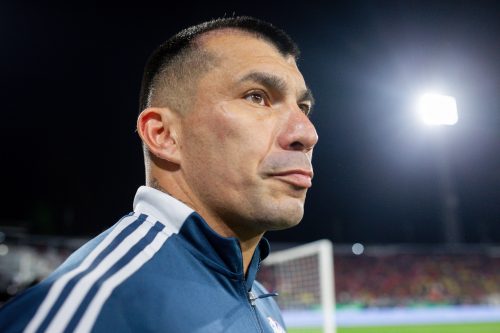 Camino a casa: Gary Medel alista su retorno a la UC