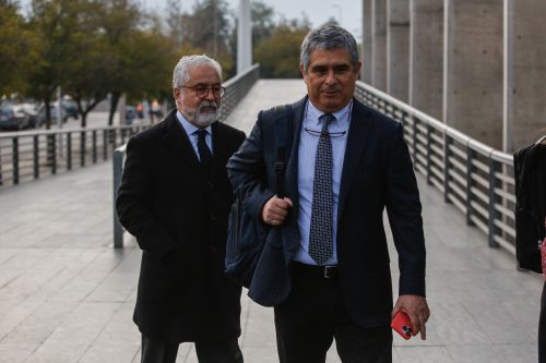 Revisión de cautelares de Hermosilla: Jueza cuestiona a Gendarmería por procedimiento en traslado de imputados a las audiencias