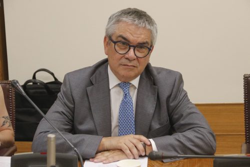 Mario Marcel confirmó que sumario administrativo luego de caída de mujer en el Ministerio de Hacienda