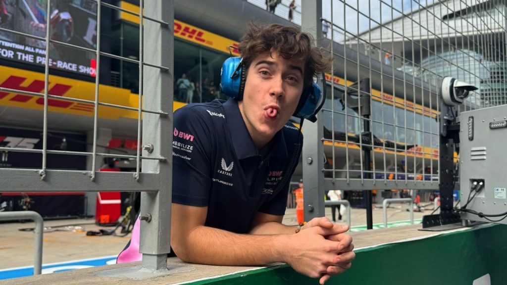 Franco Colapinto regresa a la grilla de la Fórmula 1 como piloto titular de Alpine
